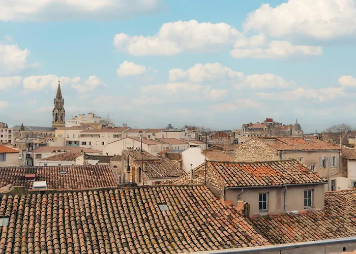 Le Petit Colbert Yourhosthelper * Nîmes
